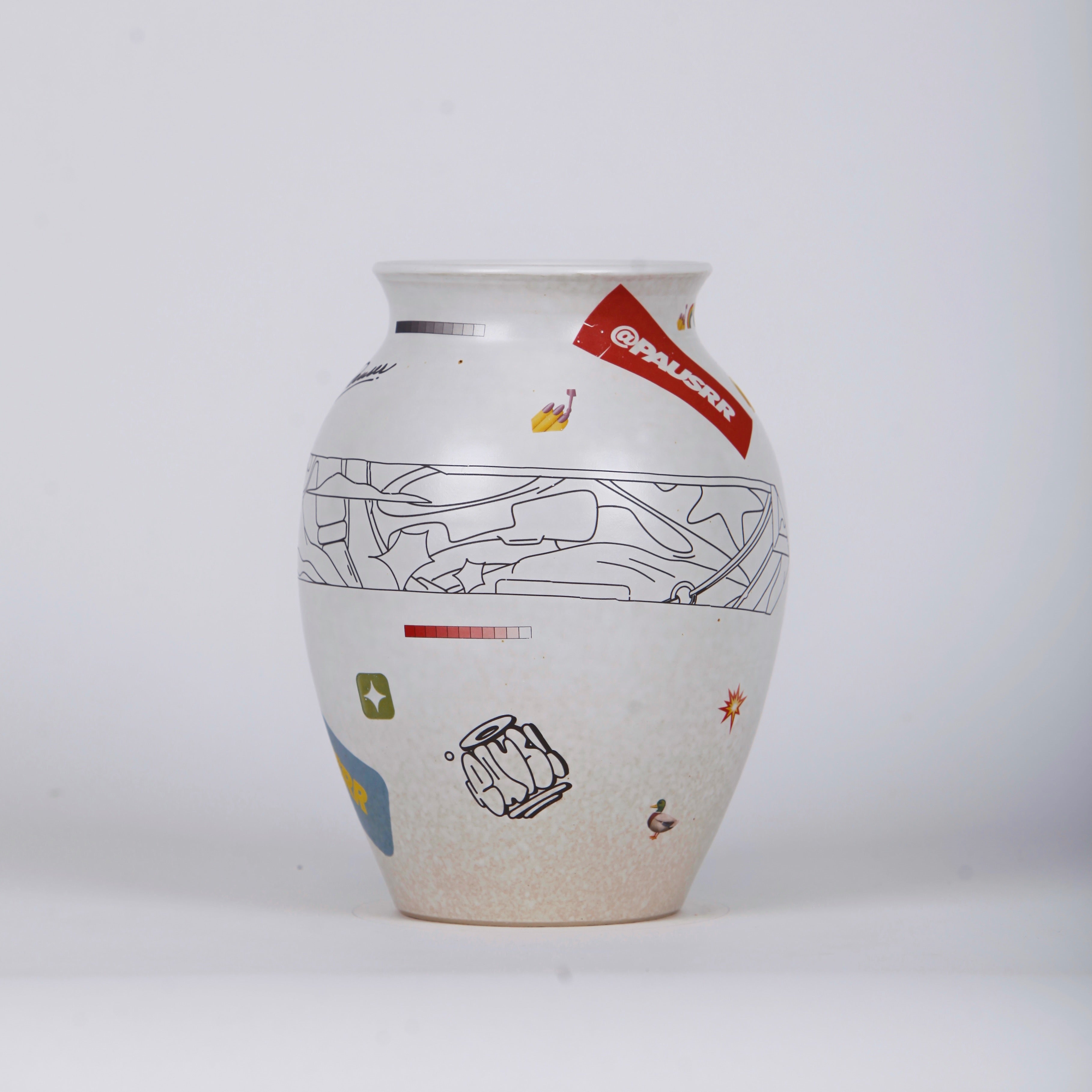 digital ceramics vase original  side